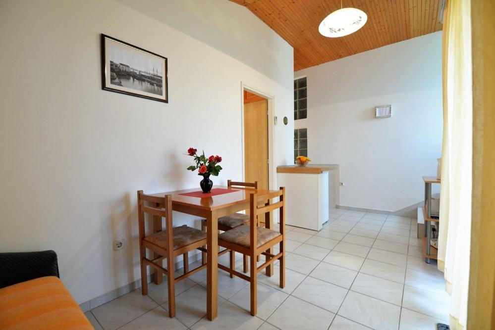 בטינה Apartments Viola חדר תמונה